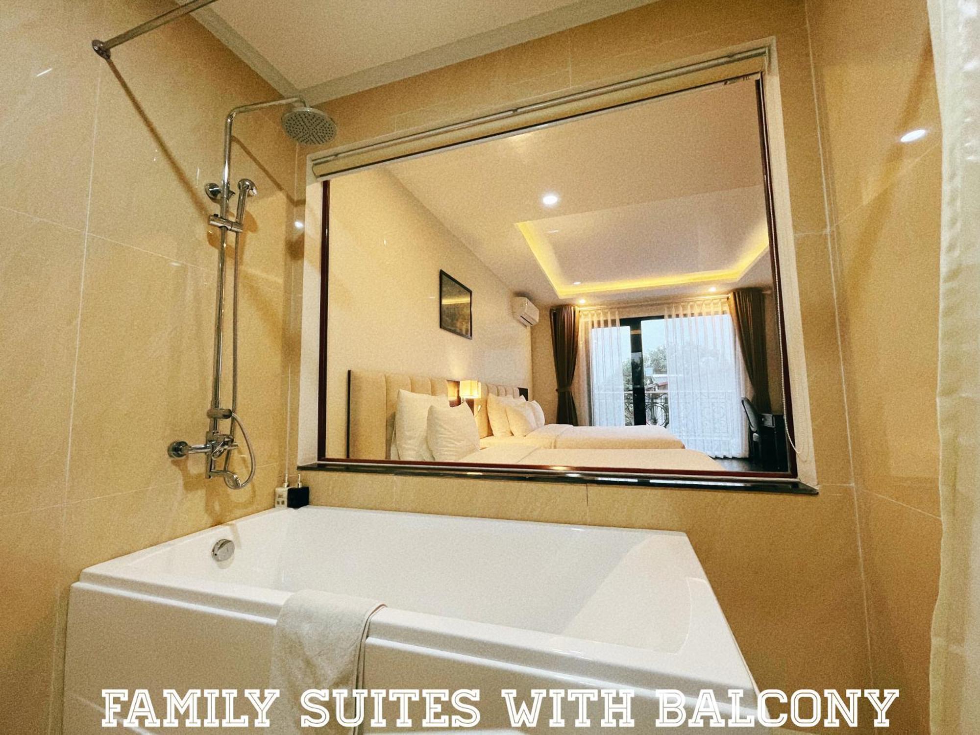 Paragon Noi Bai Hotel & Pool Hanoi Buitenkant foto