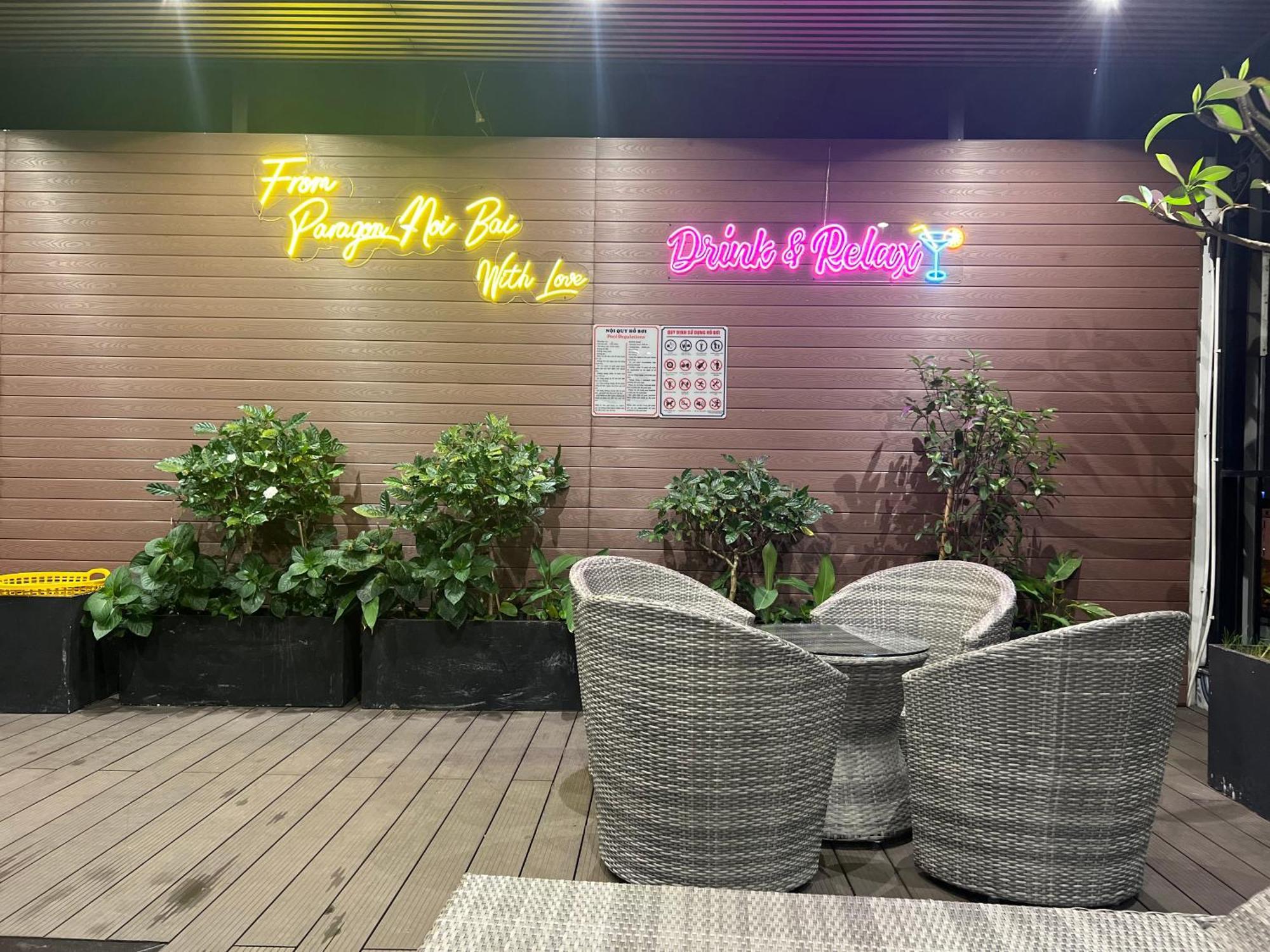 Paragon Noi Bai Hotel & Pool Hanoi Buitenkant foto