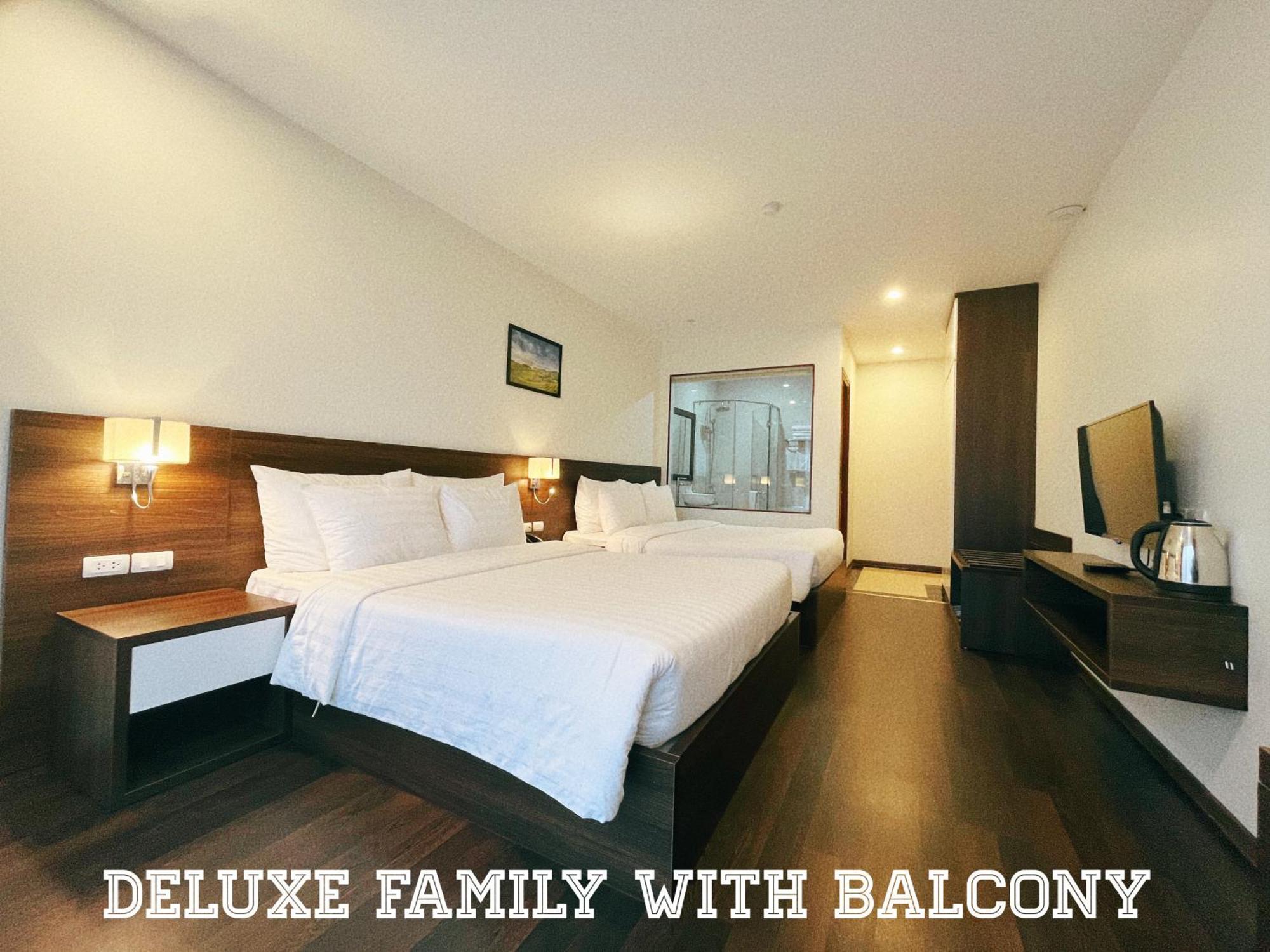 Paragon Noi Bai Hotel & Pool Hanoi Buitenkant foto